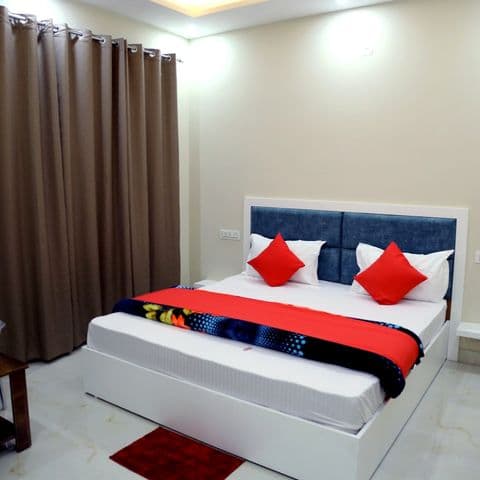 Couple room image 1